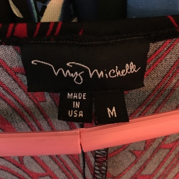 Wrap style dress - Picture 2 of 3